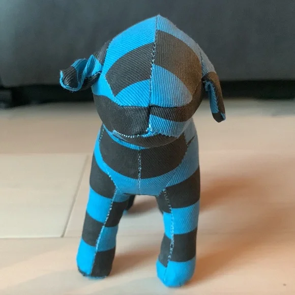 Victoria’s Secret PINK Mini Dog - Picture 4 of 5